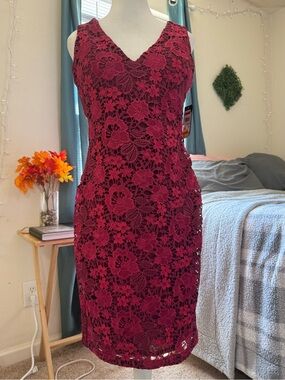 Guess Wine Red Floral Lace V-Neck Midi Dress